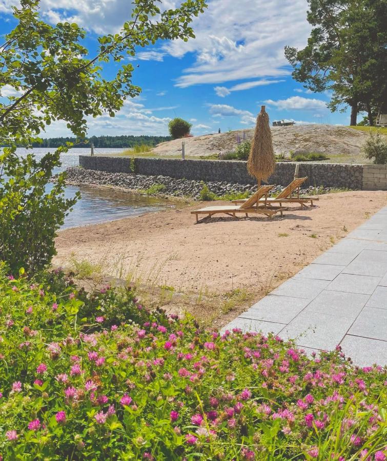 أوبسالا Bastuviken Bed And Breakfast المظهر الخارجي الصورة