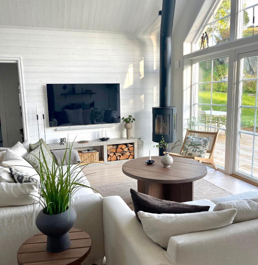 أوبسالا Bastuviken Bed And Breakfast المظهر الخارجي الصورة