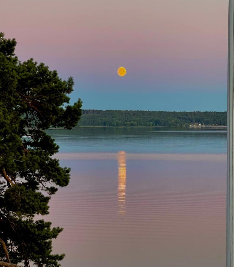 أوبسالا Bastuviken Bed And Breakfast المظهر الخارجي الصورة