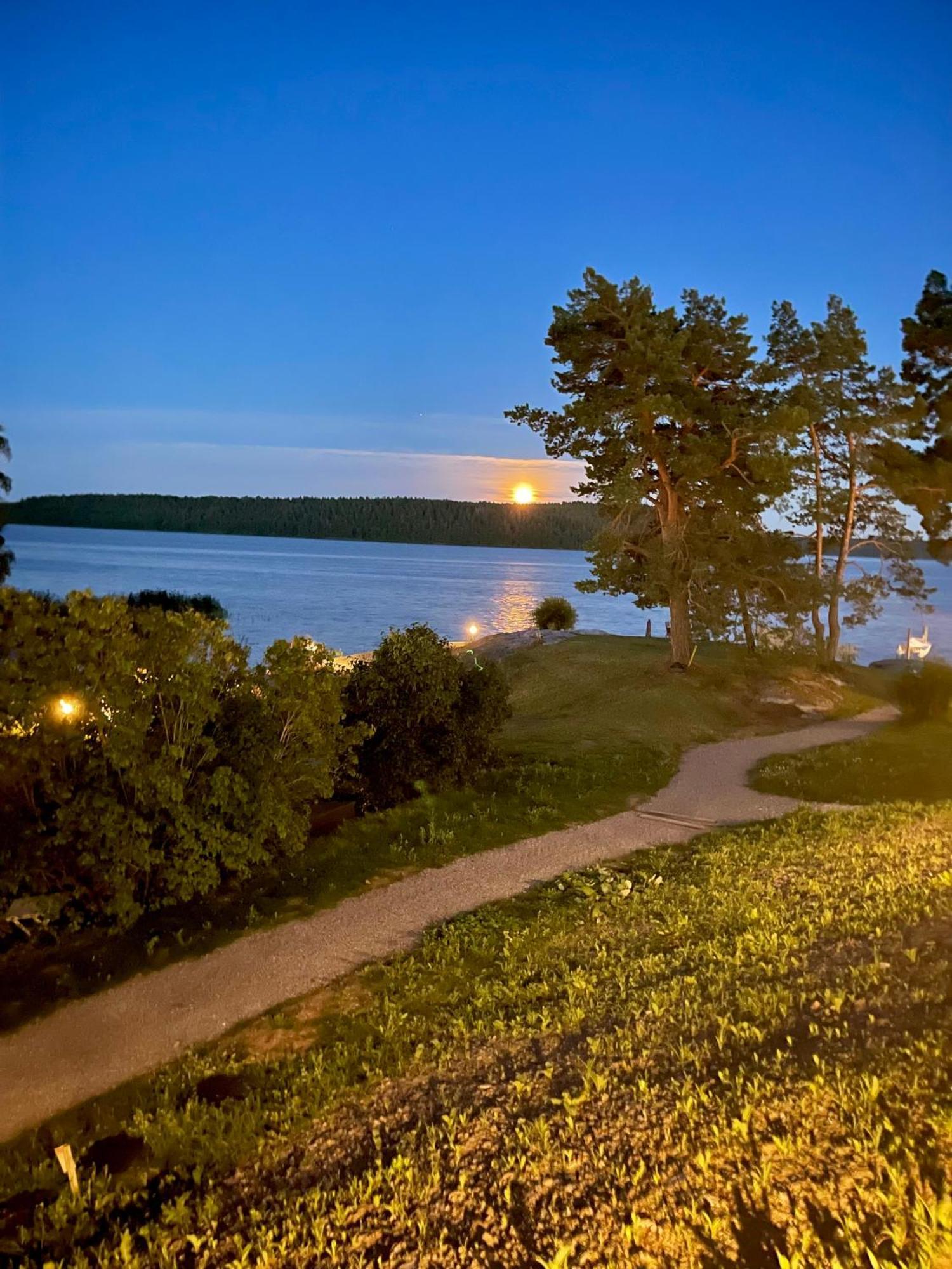 أوبسالا Bastuviken Bed And Breakfast المظهر الخارجي الصورة